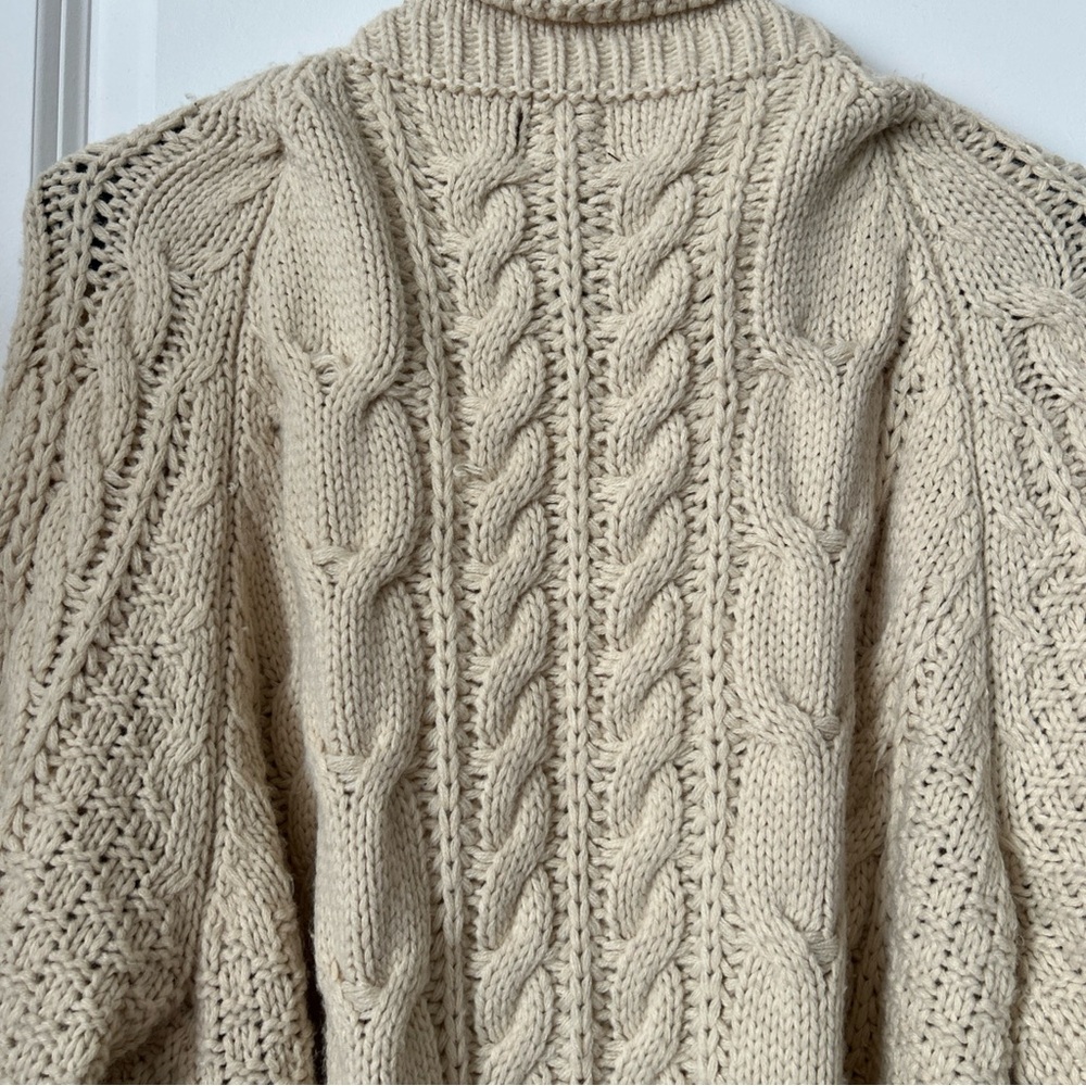 POL Chunky Knit Sweater Cardigan Size Small Women’s Cream With Pockets - Picture 9 of 10